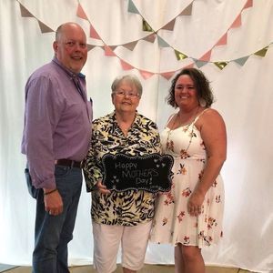 Meet your Posher, Janet